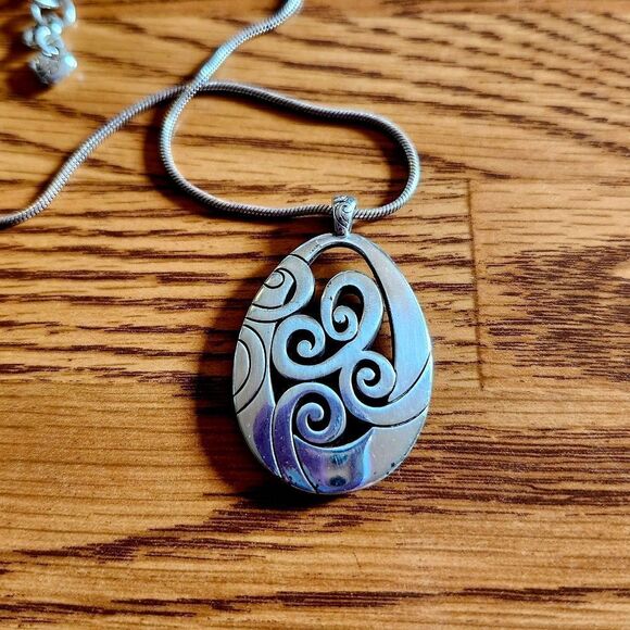 BRIGHTON "Mingle" Silver Scroll Pendant Necklace - Picture 3 of 10